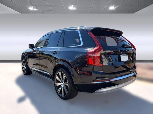 2022 Volvo XC90 T6 Inscription