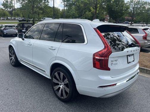 2022 Volvo XC90 T6 Inscription