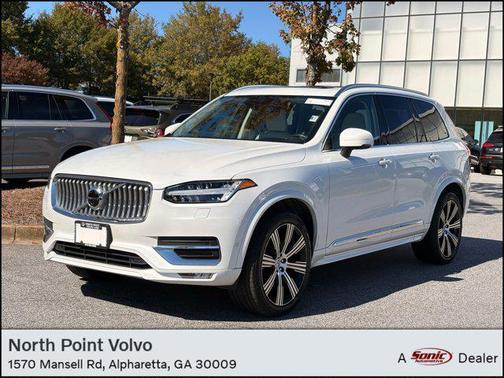 2022 Volvo XC90 T6 Inscription