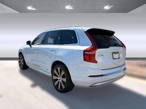2022 Volvo XC90 T6 Inscription