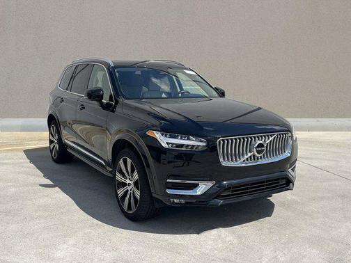 2024 Volvo XC90 B5 Plus Bright Theme