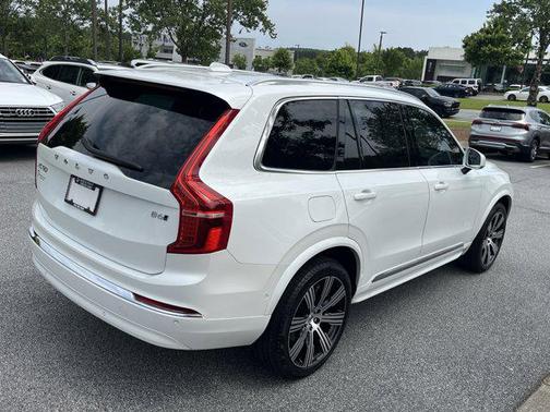 2024 Volvo XC90 B6 Plus Bright Theme 7-Seater