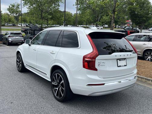 2022 Volvo XC90 Recharge Plug-In Hybrid T8 Inscription Expression 6 Passenger