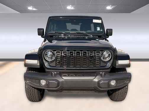 2024 Jeep Wrangler 4-Door Sahara 4x4