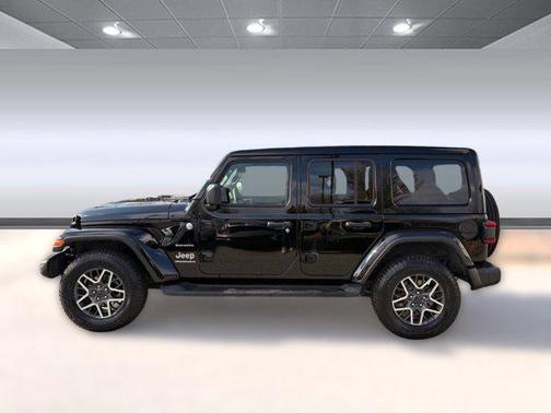 2024 Jeep Wrangler 4-Door Sahara 4x4