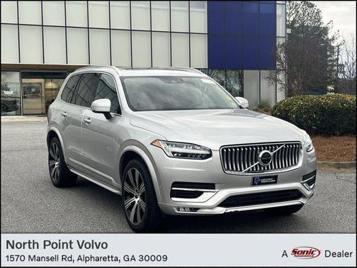 2022 Volvo XC90 T6 Inscription