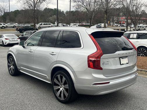 2022 Volvo XC90 T6 Inscription