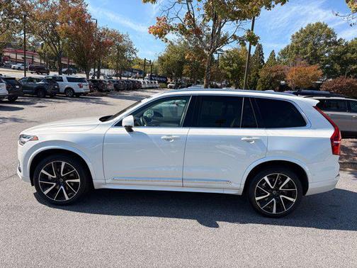 2023 Volvo XC90 B6 Plus 7-Seater