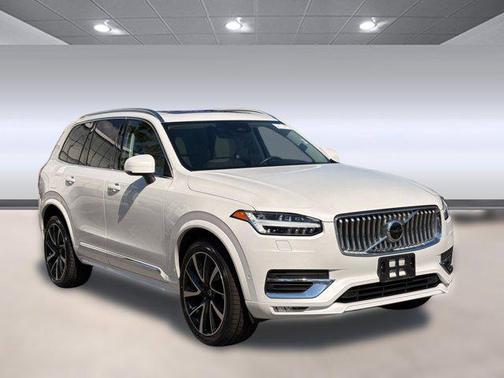 2023 Volvo XC90 B6 Plus 7-Seater