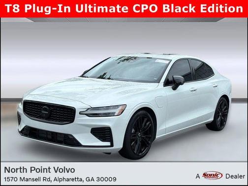 2024 Volvo S60 Recharge Plug-In Hybrid T8 Ultimate Black Edition