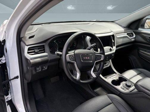 2022 GMC Acadia FWD SLT