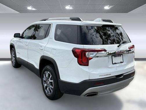 2022 GMC Acadia FWD SLT