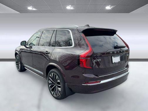 2026 Volvo XC90 B6 Plus 6-Seater