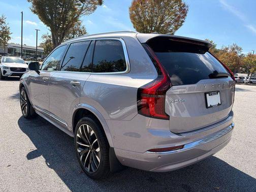 2026 Volvo XC90 B6 Plus 7-Seater