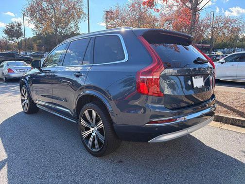 2022 Volvo XC90 T6 Inscription