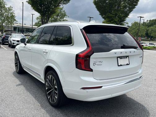 2025 Volvo XC90 B6 Ultra