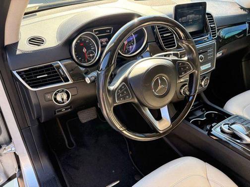 2017 Mercedes-Benz GLS 450 4MATIC