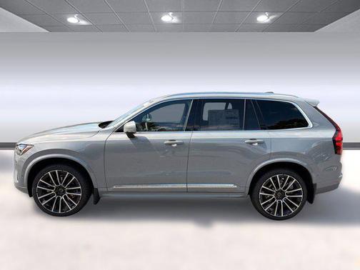 2026 Volvo XC90 B6 Plus 6-Seater