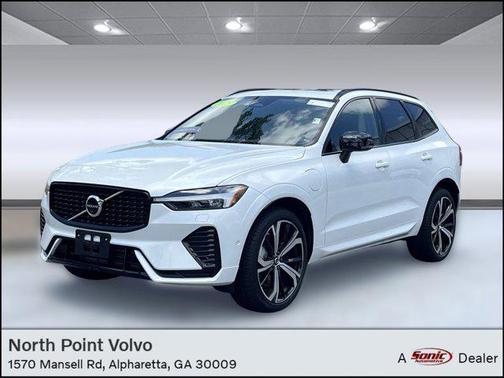 2025 Volvo XC60 Plug-In Hybrid T8 Ultra