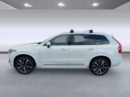 2023 Volvo XC90 B6 Plus 7-Seater