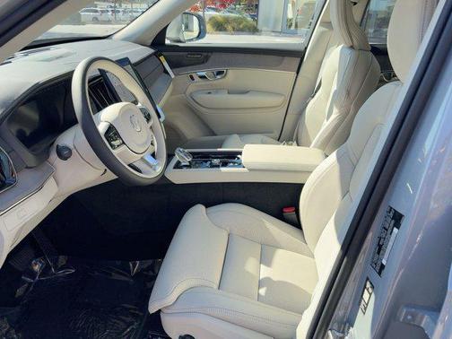 2026 Volvo XC90 B6 Ultra 7-Seater