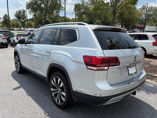 2019 Volkswagen Atlas 3.6L SEL Premium
