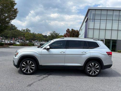 2019 Volkswagen Atlas 3.6L SEL Premium