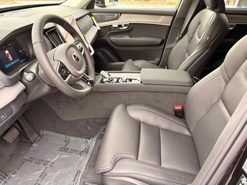 2026 Volvo XC90 B6 Ultra 7-Seater