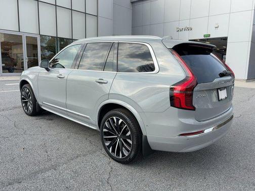 2026 Volvo XC90 B6 Plus 7-Seater