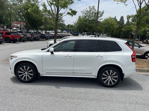 2024 Volvo XC90 B6 Plus Bright Theme 7-Seater