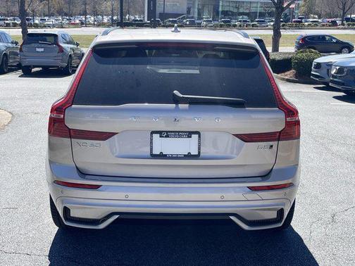 2025 Volvo XC60 B5 Ultra