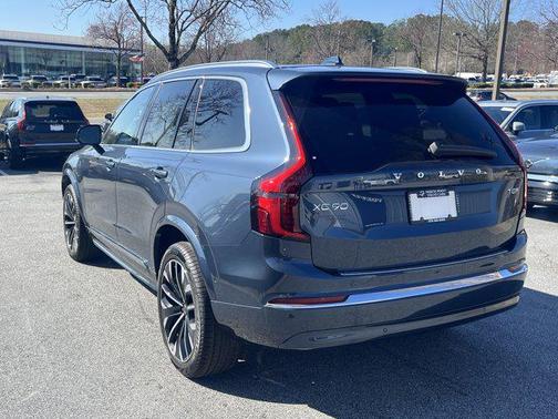 2025 Volvo XC90 Plug-In Hybrid T8 Ultra 7-Seater