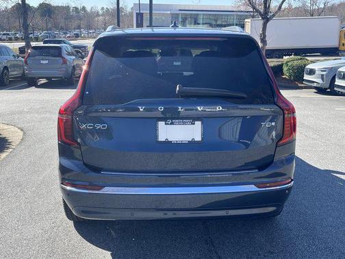 2025 Volvo XC90 Plug-In Hybrid T8 Ultra 7-Seater