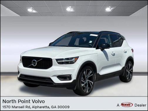 2019 Volvo XC40 T4 R-Design