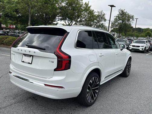 2025 Volvo XC90 Plug-In Hybrid T8 Ultra 7-Seater