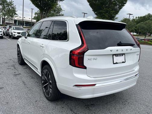 2025 Volvo XC90 Plug-In Hybrid T8 Ultra 7-Seater