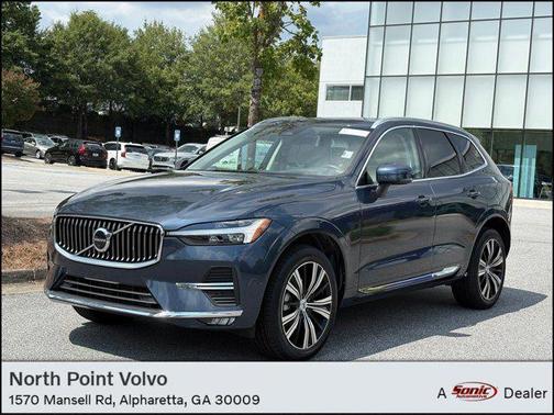 2022 Volvo XC60 B5 Inscription