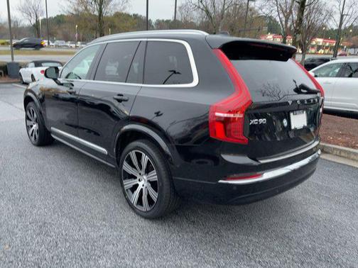 2024 Volvo XC90 Recharge Plug-In Hybrid T8 Ultimate Bright Theme 7-Seater
