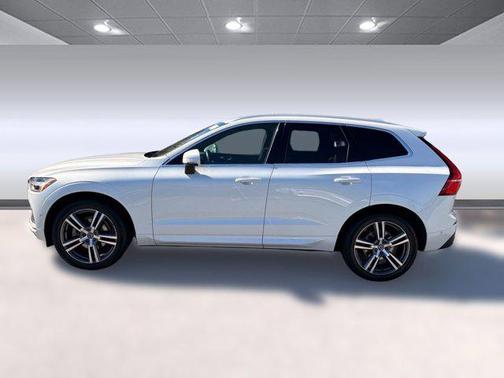 2019 Volvo XC60 T5 Momentum
