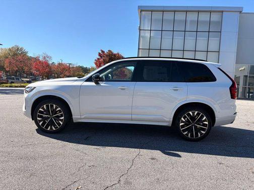 2026 Volvo XC90 B6 Ultra Dark Theme 7-Seater