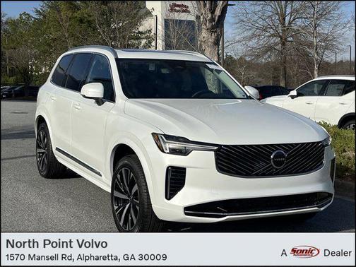 2025 Volvo XC90 B5 Core