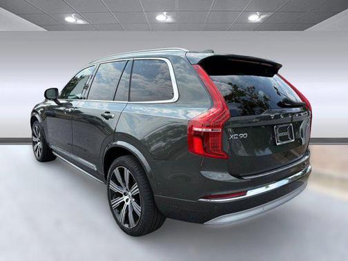2022 Volvo XC90 T6 Inscription