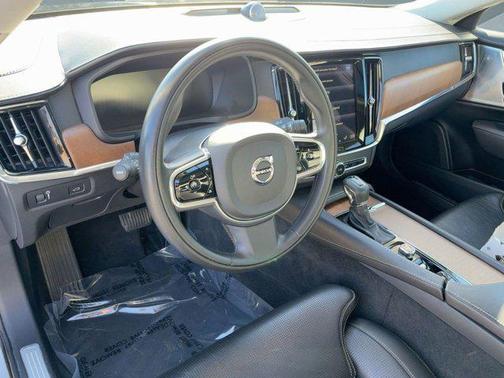 2018 Volvo S90 T6 Inscription