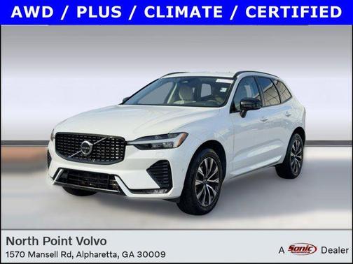 2024 Volvo XC60 B5 Plus Dark Theme