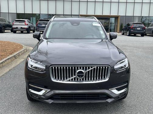 2024 Volvo XC90 B6 Plus Bright Theme 7-Seater
