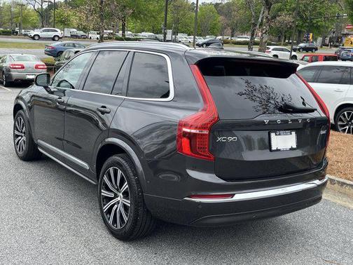 2024 Volvo XC90 B6 Plus Bright Theme 7-Seater