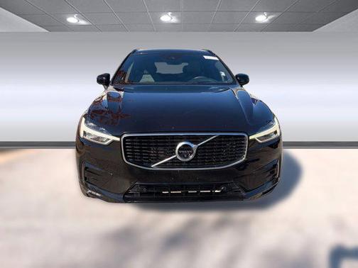 2020 Volvo XC60 T6 R-Design