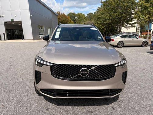 2026 Volvo XC90 B6 Ultra Dark Theme 6-Seater