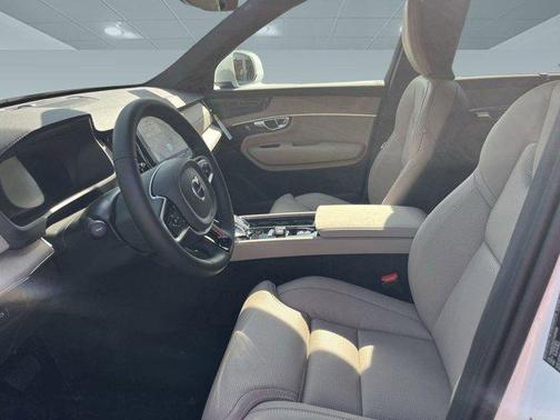 2026 Volvo XC90 B6 Ultra 7-Seater