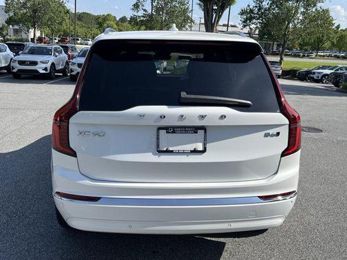 2026 Volvo XC90 B6 Ultra 7-Seater